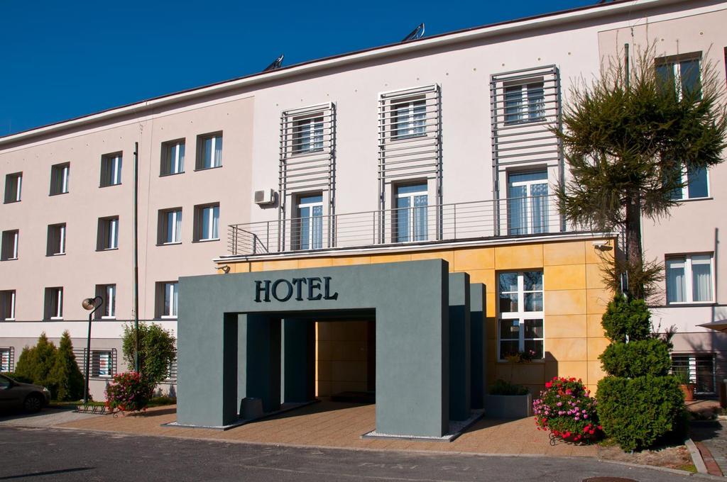 Hotel Brojan Jaworzno Exteriér fotografie